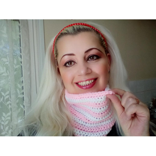 Striped Hype Cowl Pink and White